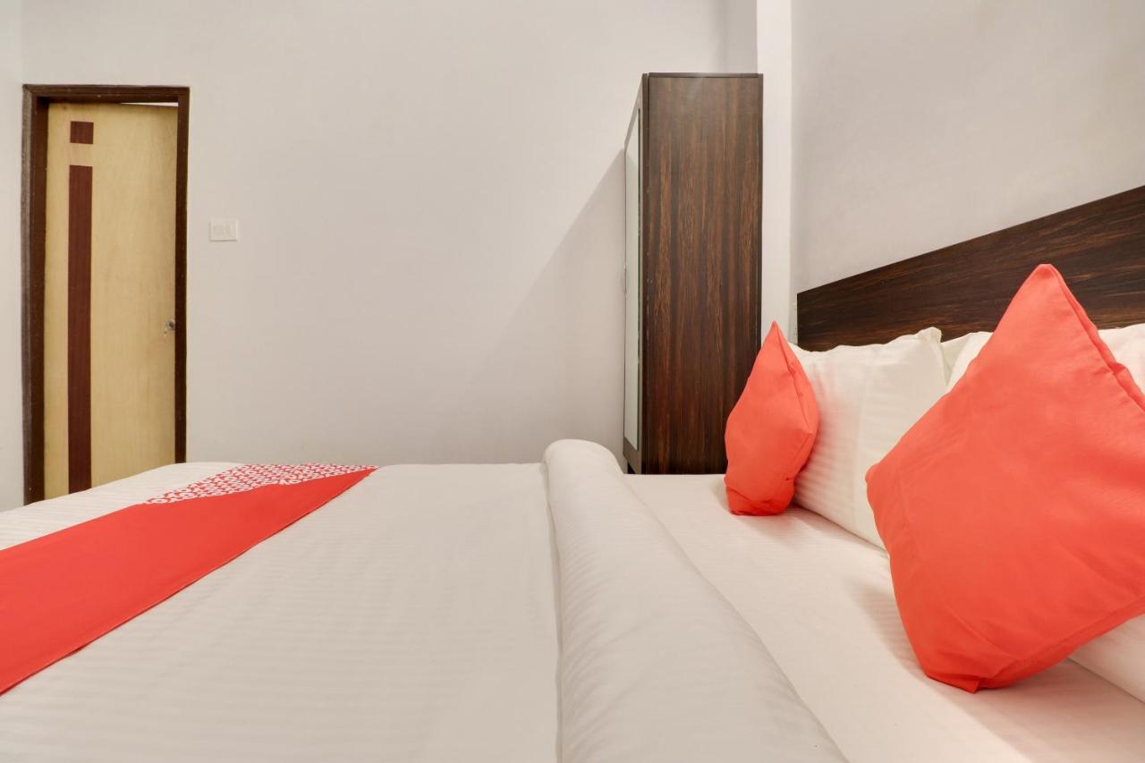Hotel O The Velvet Chinhat Tiraha ภายนอก รูปภาพ